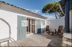 Exceptional location for this villa in ile de Re