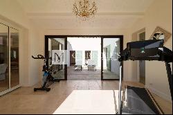 Exceptional location for this villa in ile de Re