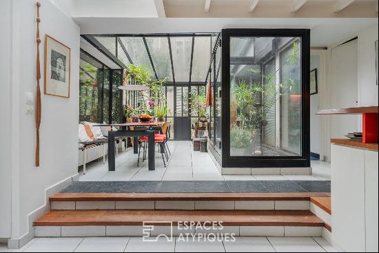 charming carrez courtyard condominium