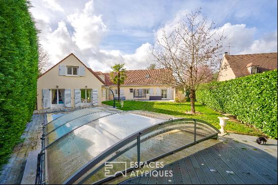 Family house with swimming pool