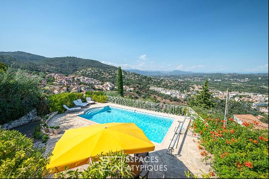 architect-designed villa with sea view and swimming pool