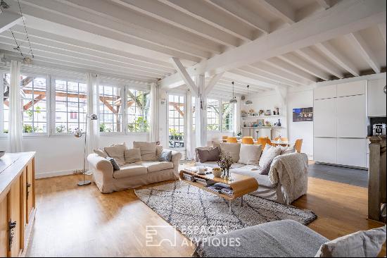 four-level loft in the center of Pre Saint Gervais