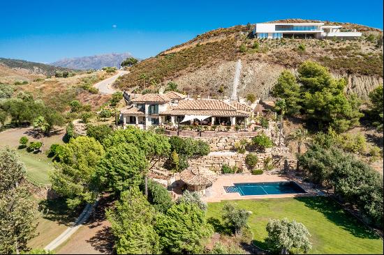 Spectacular front line golf villa, Nueva Andalucia, Marbella