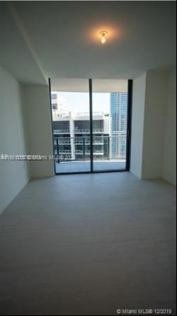 1000 Brickell Plz 4905