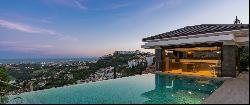 Exclusive luxury villa with panoramic views of the Mediterranean in the prestigious Reser