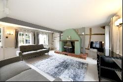 Retreat Lane, Bledlow Ridge, High Wycombe, Buckinghamshire, HP14 4AT