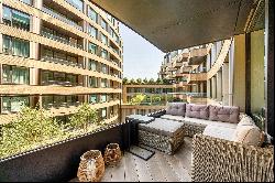 Wood Crescent, London, White City, London, W12 7GR