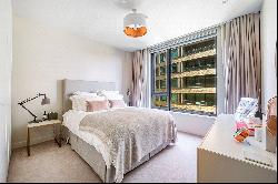 Wood Crescent, London, White City, London, W12 7GR