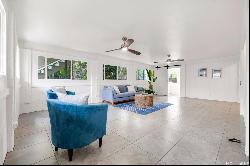 1371 Akiahala Place, Kailua HI 96734