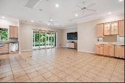 1556 Glenlake Circle, Niceville FL 32578