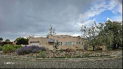 351 Monte Vista Road, Taos NM 87571