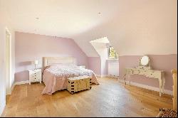 Bourn Road, Caxton, Cambridge, Cambridgeshire, CB23 3PP