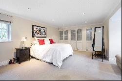 Waterford Close, Cobham, Surrey, KT11 1BF