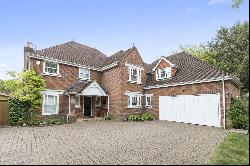 Waterford Close, Cobham, Surrey, KT11 1BF