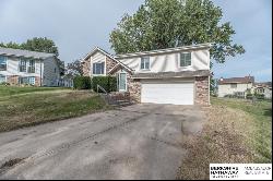 12706 Ridgeview Circle, Bellevue NE 68123