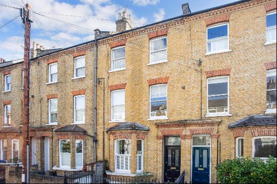 Disraeli Road, Putney, London, SW15 2DX