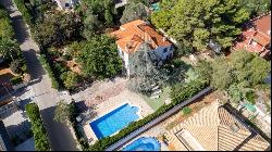 Spacious Villa for Sale in Denia, Las Rotas - 2 Minutes from the, Denia 03700