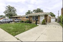 22110 Francis Street, Saint Clair Shores MI 48082