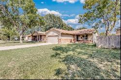 208 N Dexter Ave, Valley Center KS 67147