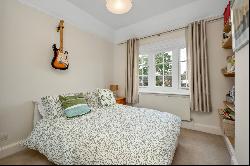 Thorkhill Road, Thames Ditton, Surrey, KT7 0UN