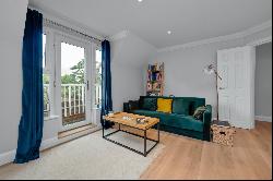 Charlotte Lodge, Foley Mews, Esher, Surrey, KT10 0LR