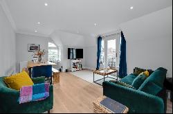 Charlotte Lodge, Foley Mews, Esher, Surrey, KT10 0LR