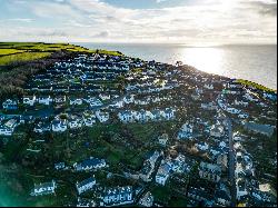 Bones Meadow, Polruan, Fowey, Cornwall, PL23 1EY