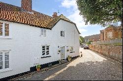 The Bury, Odiham, Hook, Hampshire, RG29 1LZ