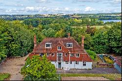 Gibraltar Lane, Cookham, Berkshire, SL6 9TR