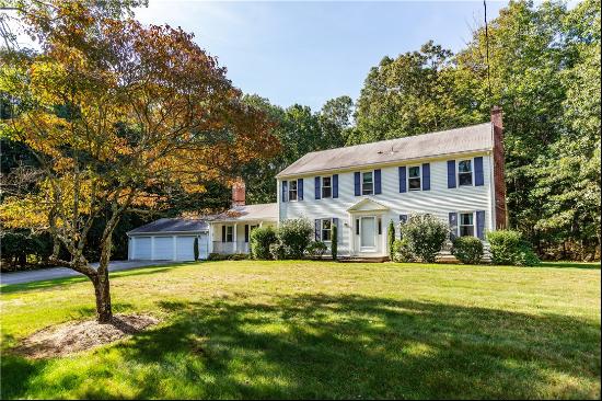 44 Smoke Ridge Drive, North Kingstown RI 02852