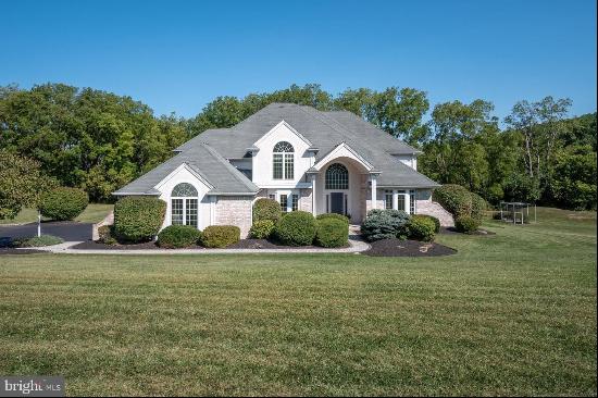 6563 Sweetbriar Lane, Zionsville PA 18092