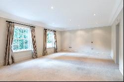 Devenish Road, Sunningdale, Berkshire, SL5 9PH