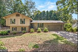 3630 Lantern Drive, Gainesville GA 30504