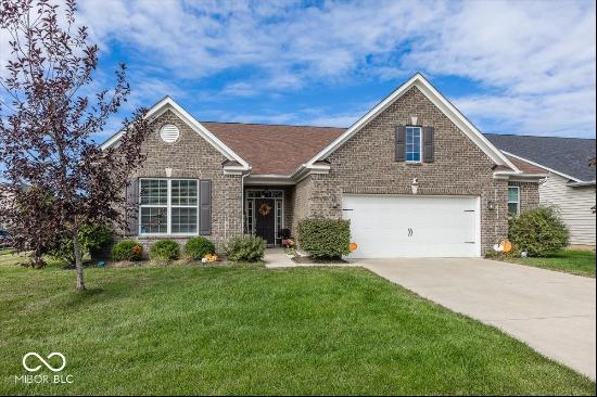 8698 N Deer Crossing Boulevard, McCordsville IN 46055