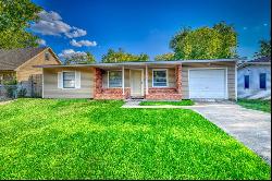 2418 Winthrop Drive, Dallas TX 75228