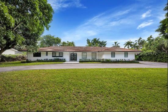 6860 SW 99th Ter, Pinecrest FL 33156