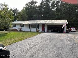 3 Amy Lane, Queensbury NY 12804