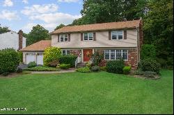 17 Porsche Drive, Matawan NJ 07747