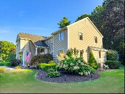 11 Old Parish Drive, South Windsor CT 06074