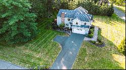 11 Old Parish Drive, South Windsor CT 06074