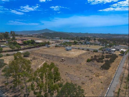 Rio Vista Corner lot parcel 05, San Diego CA 92127