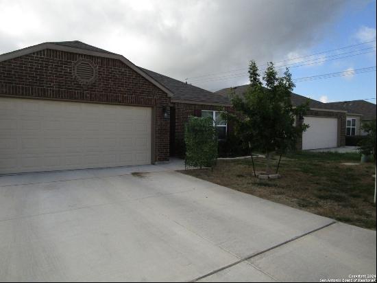 233 Mossberg Way, New Braunfels TX 78130