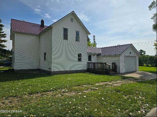 412 1st Street West, Argyle MN 56713