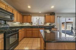 3131 Jojoba Ter, Palmdale CA 93550