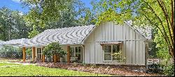 712 Oak Bluff Drive, Daphne AL 36526