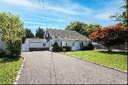 374 Park Avenue, Babylon NY 11702