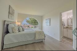 6677 Paseo Del Norte #F, Carlsbad CA 92011