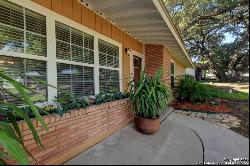 4415 NEWCOME DR, San Antonio TX 78229