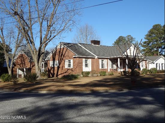 3004 S Elm Street, Greenville NC 27858