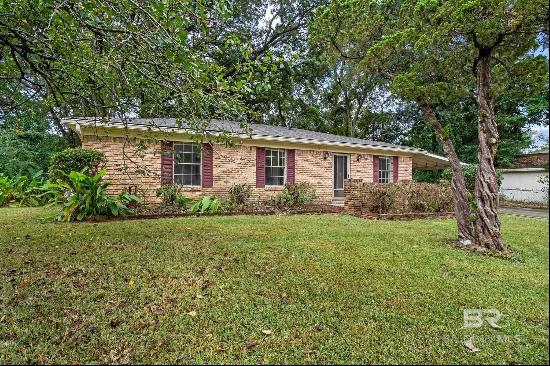 8001 Pawnee Circle, Mobile AL 36695